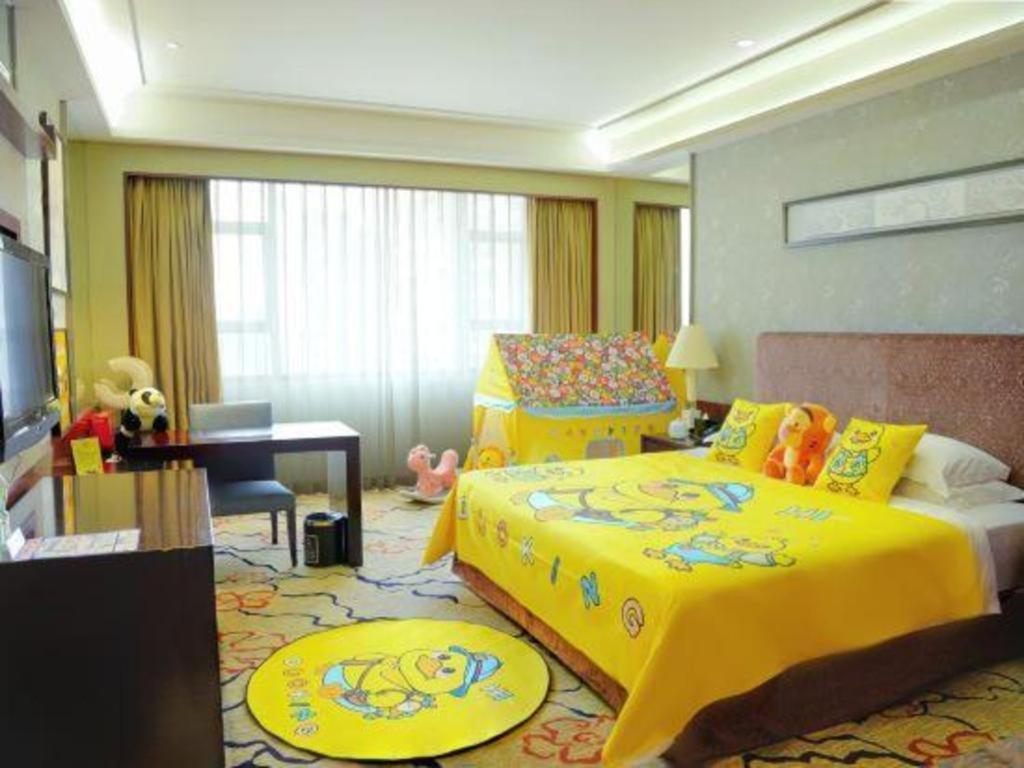 Eurasia International Hotel Dongguan  Bagian luar foto