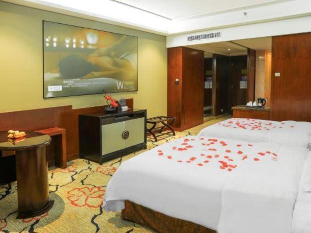 Eurasia International Hotel Dongguan  Bagian luar foto