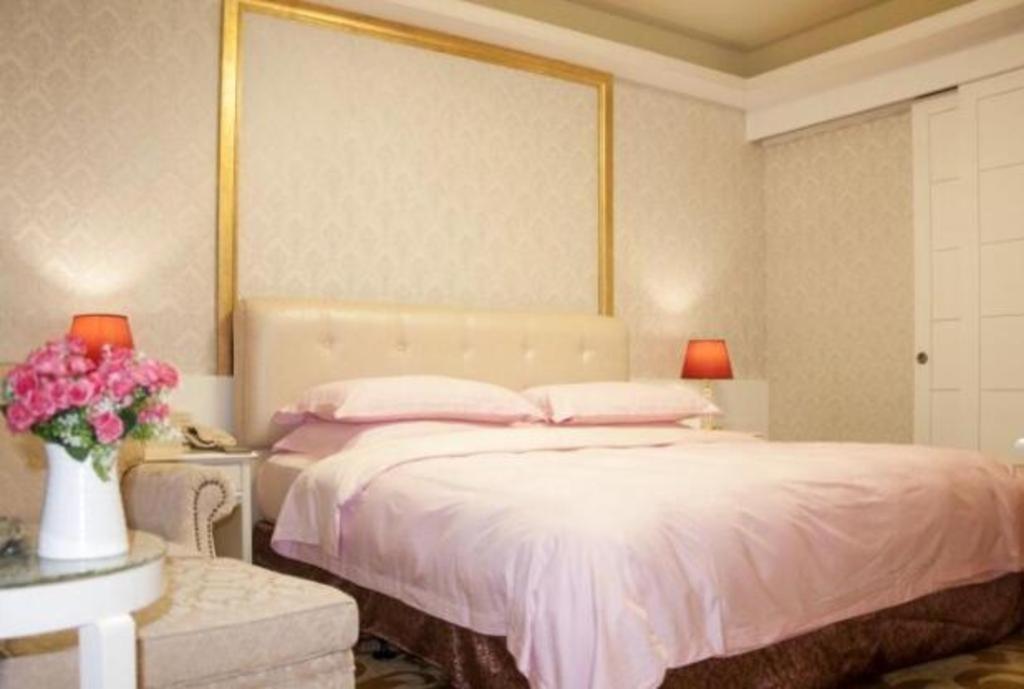 Eurasia International Hotel Dongguan  Bagian luar foto
